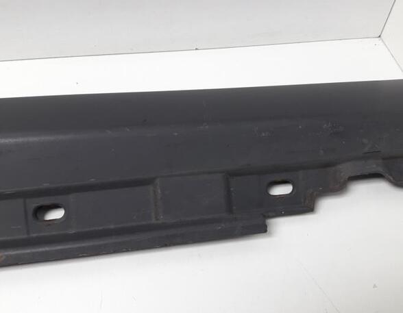 Sill Trim AUDI A4 (8E2, B6)