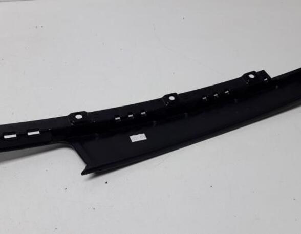 Trim Strip Bumper AUDI A1 Sportback (8XA, 8XF), AUDI A1 (8X1, 8XK)