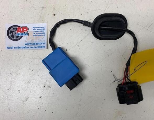 Fuel Pump Relay AUDI TT Roadster (8J9)