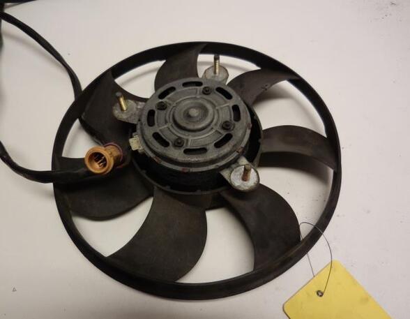 Radiator Electric Fan  Motor AUDI A4 Avant (8D5, B5)