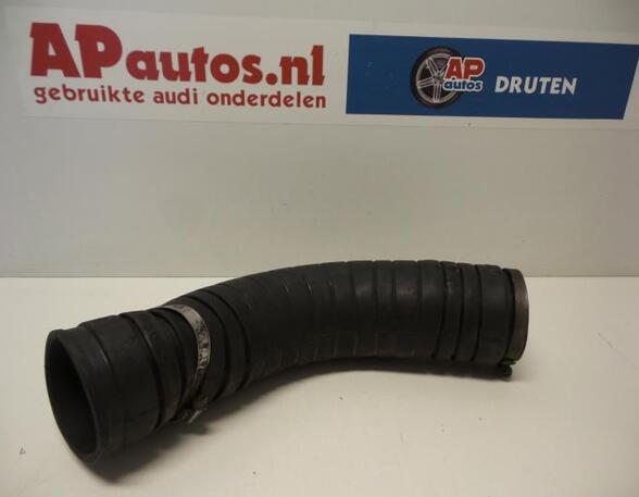 Ansaugschlauch für Luftfilter Audi 100 4A, C4 4A0129627A P2925672