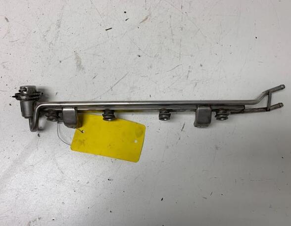 Petrol Fuel Rail AUDI A3 (8L1)