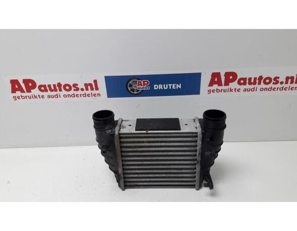 Ladeluftkühler Audi A4 Avant 8E, B7 8E0145806Q P13078728