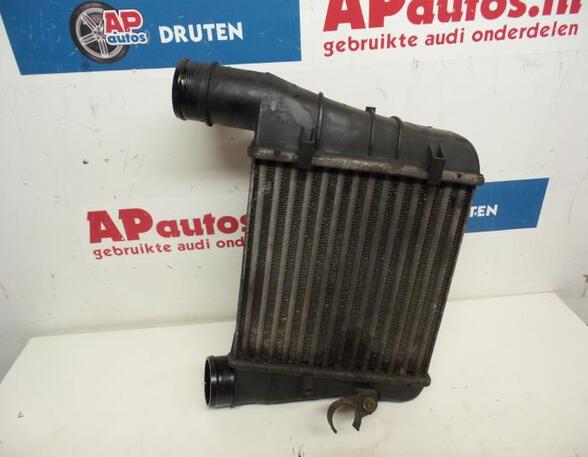 
Ladeluftkühler Audi A4 8E, B7 8E0145805AA P6608442
