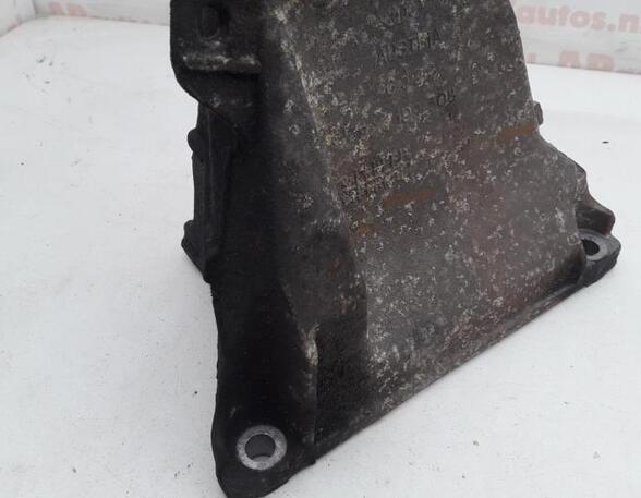 Engine Mount Bracket AUDI 80 Avant (8C5, B4)