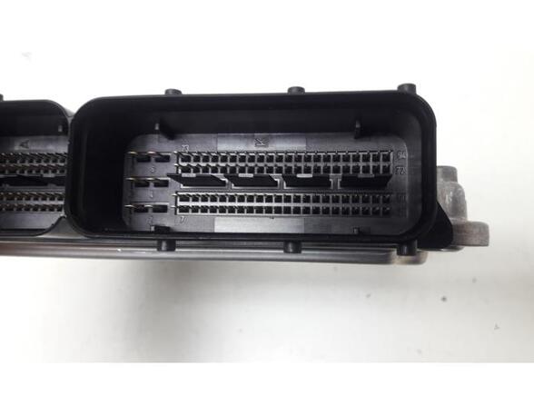 Control unit for engine AUDI A4 Avant (8ED, B7)