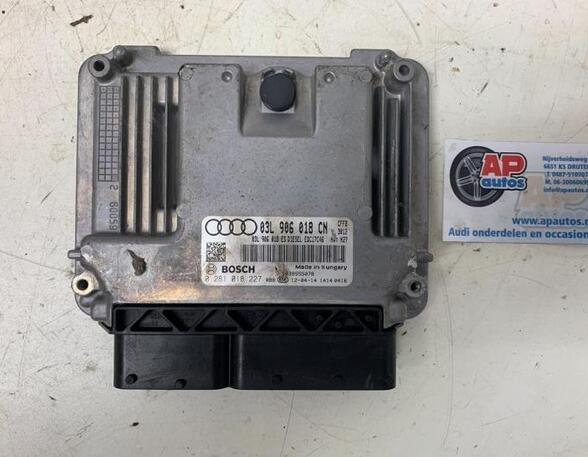 Control unit for engine AUDI Q3 (8UB, 8UG)