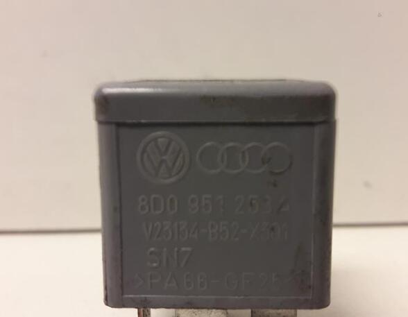 Wash Wipe Interval Relay AUDI A6 Avant (4F5, C6)