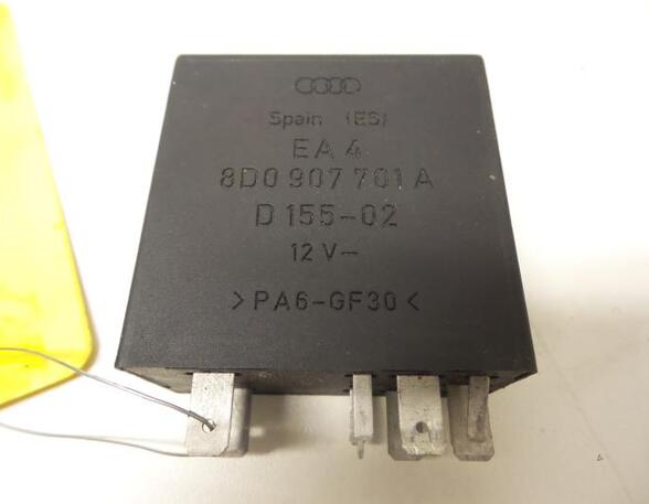 Wash Wipe Interval Relay AUDI A4 Avant (8D5, B5)