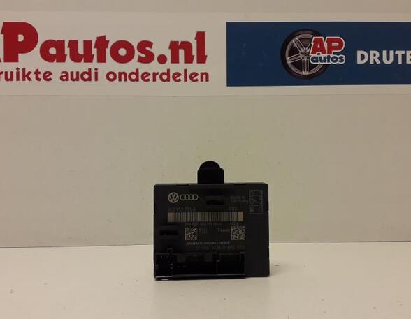 Central Locking System AUDI A4 (8K2, B8)