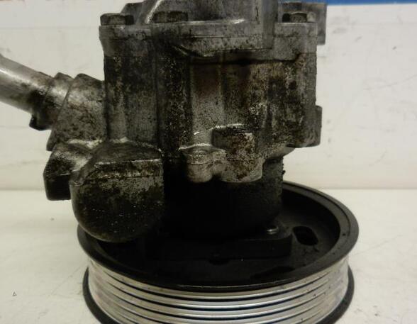 Power steering pump AUDI A4 (8EC, B7)