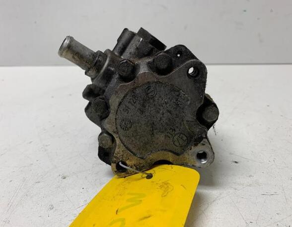 Power steering pump AUDI A4 Avant (8ED, B7)