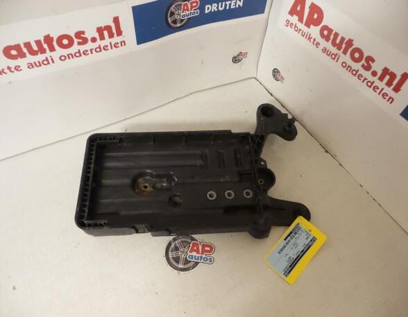 Battery holder AUDI A3 Limousine (8VS, 8VM)