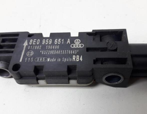 Sensor Airbag AUDI A4 B7 Convertible (8HE)