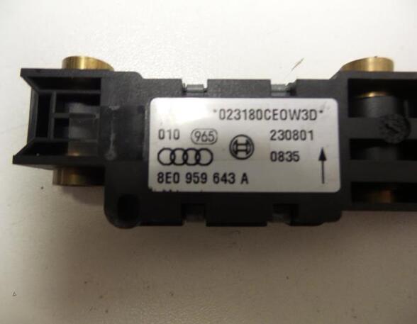 Sensor für Airbag Audi A4 Avant 8E, B6 8E0959643A P7134129