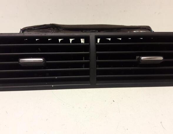 Dashboard ventilation grille AUDI A4 Avant (8E5, B6), AUDI A4 Avant (8ED, B7)