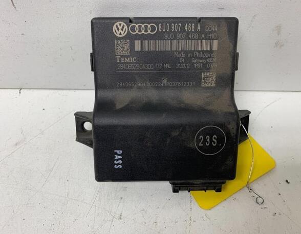 Control unit gateway AUDI A1 Sportback (8XA, 8XF), AUDI A1 (8X1, 8XK), AUDI Q3 (8UB, 8UG)