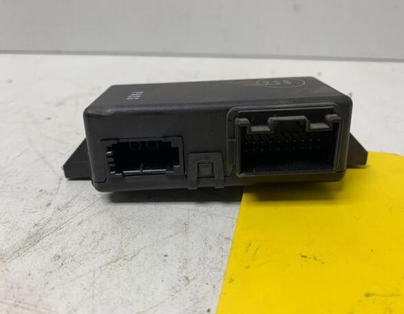 Control unit gateway AUDI A1 Sportback (8XA, 8XF), AUDI A1 (8X1, 8XK), AUDI Q3 (8UB, 8UG)