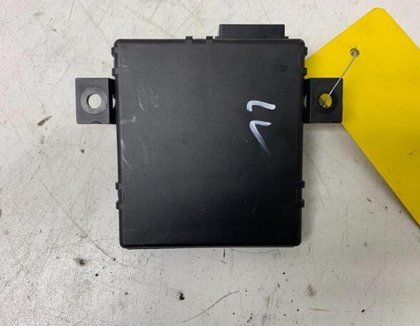 Control unit gateway AUDI A1 Sportback (8XA, 8XF), AUDI A1 (8X1, 8XK), AUDI Q3 (8UB, 8UG)