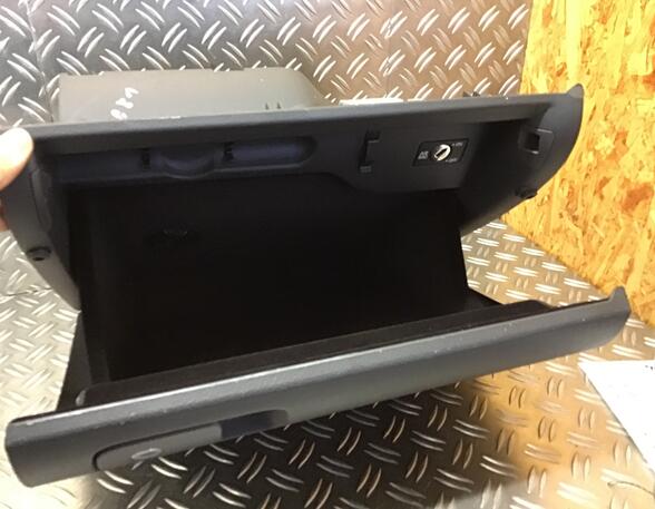 Glove Compartment (Glovebox) VW Golf Plus (521, 5M1)