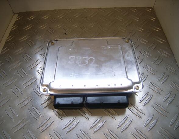 Engine Management Control Unit AUDI A4 Avant (8E5, B6), AUDI A4 (8E2)