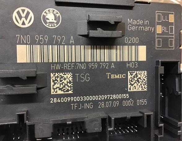 Control unit for door SKODA Superb II (3T4), SKODA Superb II Kombi (3T5)