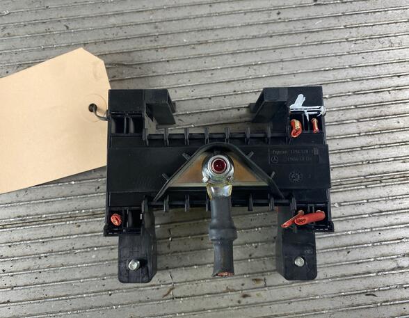 Fuse Box MERCEDES-BENZ S-Klasse (W221)