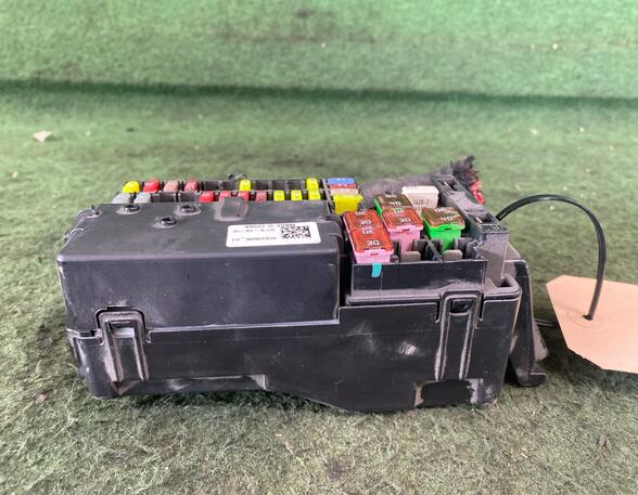 Fuse Box OPEL ASTRA K Sports Tourer (B16), OPEL ASTRA K (B16)