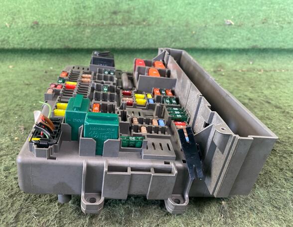 Fuse Box BMW 3 Touring (E91)