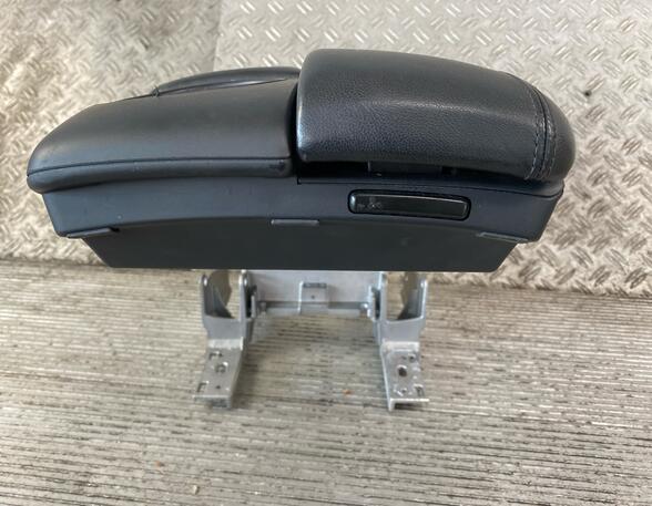 Armrest AUDI Q7 (4LB), AUDI Q7 Van (4LB), AUDI Q7 (4MB, 4MG)