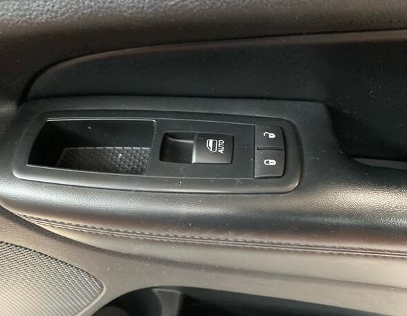 Door Card (Door Panel) JEEP Grand Cherokee IV (WK, WK2)