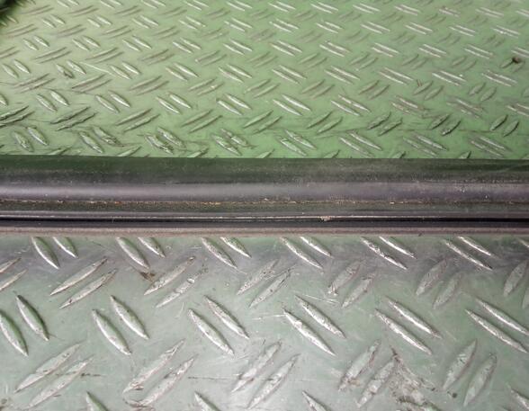 Engine Hood Seal JEEP Cherokee (KJ)