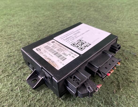 Control unit for trailer coupling AUDI A4 (8E2, B6), AUDI A4 (8EC, B7)