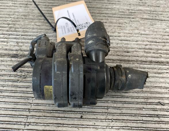 77236 Zusatzwasserpumpe AUDI Q7 (4L) L2402050300