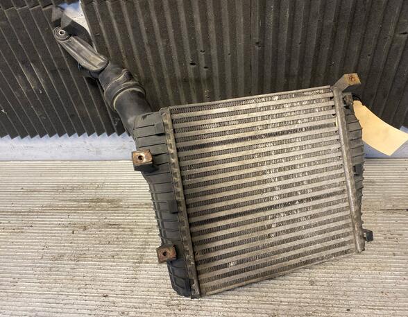 Intercooler AUDI Q7 (4LB), AUDI Q7 Van (4LB), AUDI Q7 (4MB, 4MG)