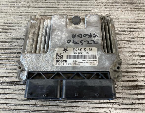 Control unit for engine SKODA Octavia II Combi (1Z5)