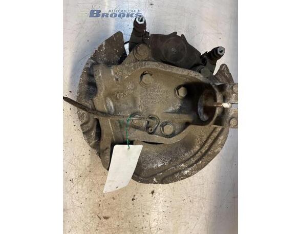 Achsschenkel links vorne BMW 1er E87  P9726377