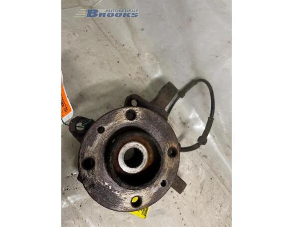 Stub Axle RENAULT CLIO II (BB_, CB_)