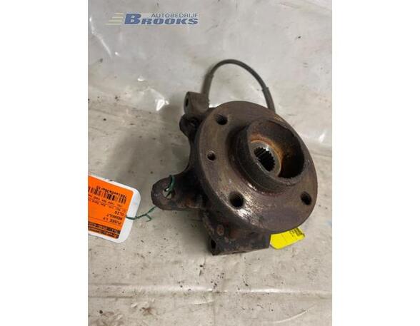 Stub Axle RENAULT CLIO II (BB_, CB_)