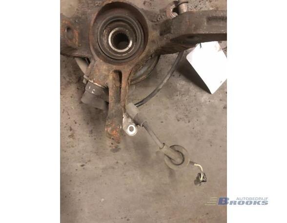 Stub Axle NISSAN MICRA II (K11)