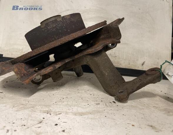 Stub Axle SKODA OCTAVIA II Combi (1Z5)