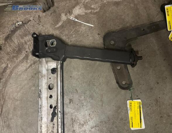 Front Axle Bracket RENAULT MEGANE III Grandtour (KZ0/1)