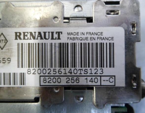 Cassetten-Radio Renault Megane II M 8200256140C P2766935