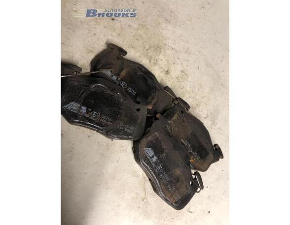 Brake Shoe Set PEUGEOT 205 II (20A/C)