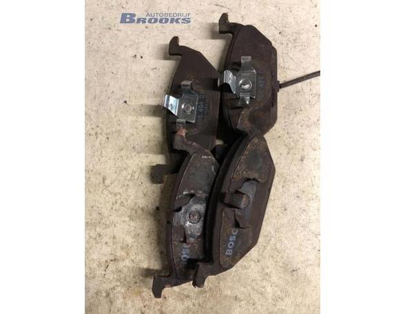 Brake Shoe Set VW GOLF IV (1J1)