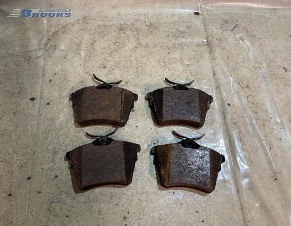 Brake Shoe Set PEUGEOT 407 SW (6E_)