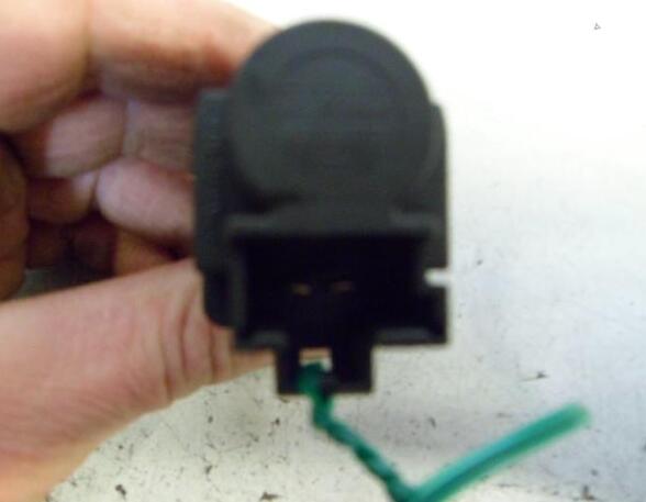 Brake Light Switch FORD MONDEO IV Turnier (BA7), FORD MONDEO V Turnier (CF)