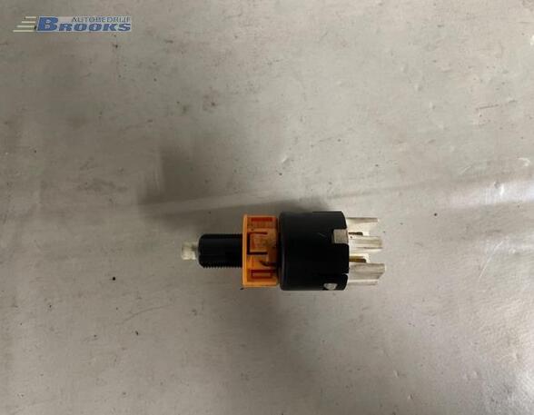 Brake Light Switch MITSUBISHI PAJERO III (V7_W, V6_W)