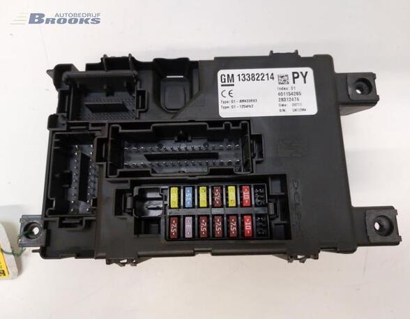 Fuse Box OPEL CORSA D (S07)