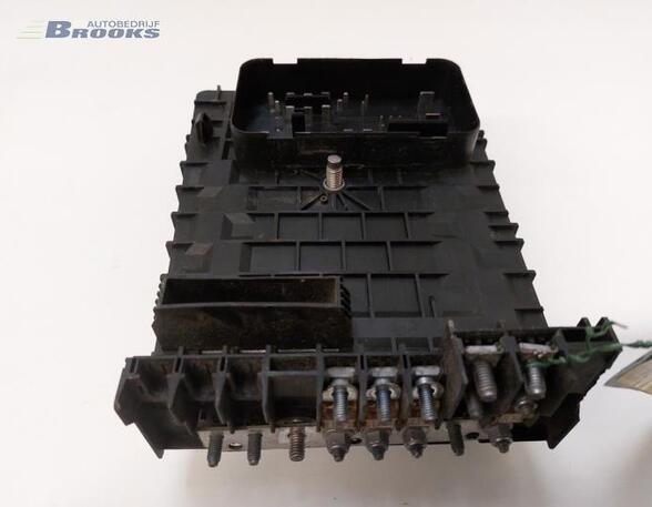 Fuse Box VW CADDY III Box Body/MPV (2KA, 2KH, 2CA, 2CH)